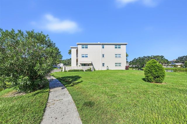 936 VIRGINIA STREET 306, Dunedin, FL 34698