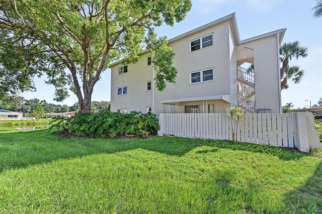 936 VIRGINIA STREET 306, Dunedin, FL 34698