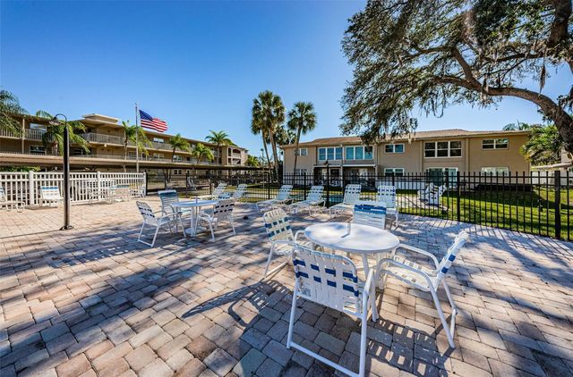 936 VIRGINIA STREET 306, Dunedin, FL 34698