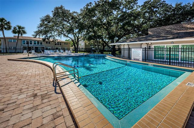 936 VIRGINIA STREET 306, Dunedin, FL 34698
