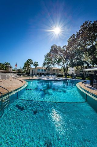 936 VIRGINIA STREET 306, Dunedin, FL 34698