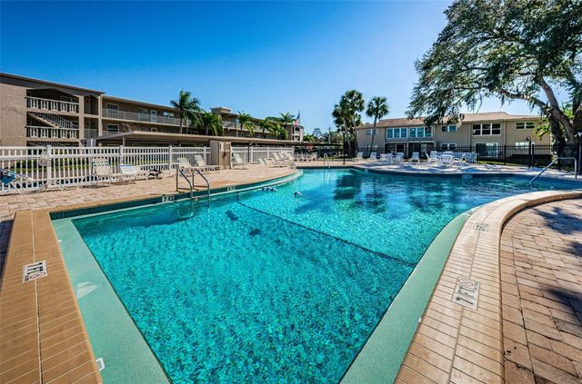 936 VIRGINIA STREET 306, Dunedin, FL 34698