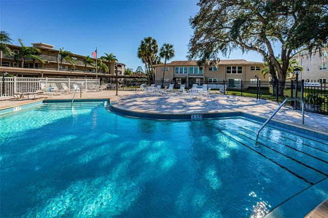 936 VIRGINIA STREET 306, Dunedin, FL 34698