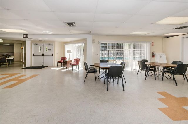 936 VIRGINIA STREET 306, Dunedin, FL 34698