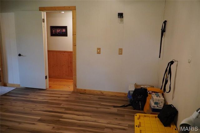 31514 Old Highway 5, Lebanon, MO 65536