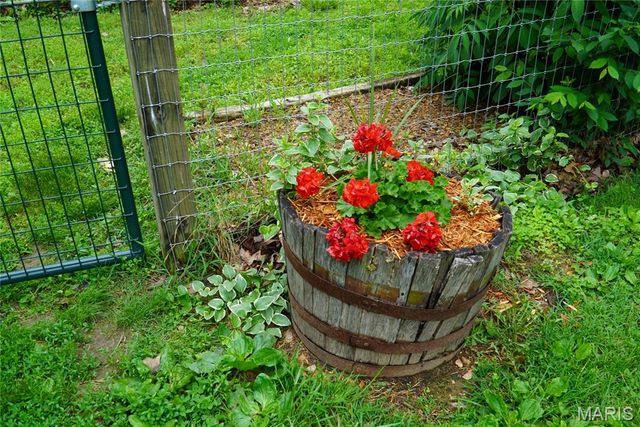 31514 Old Highway 5, Lebanon, MO 65536