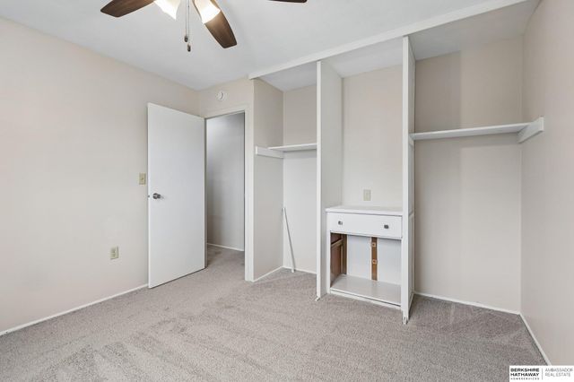 7802 Emiline Street, La Vista, NE 68128