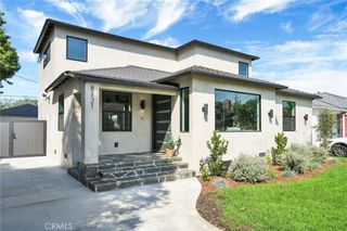 8121 Chase, Los Angeles, CA 90045