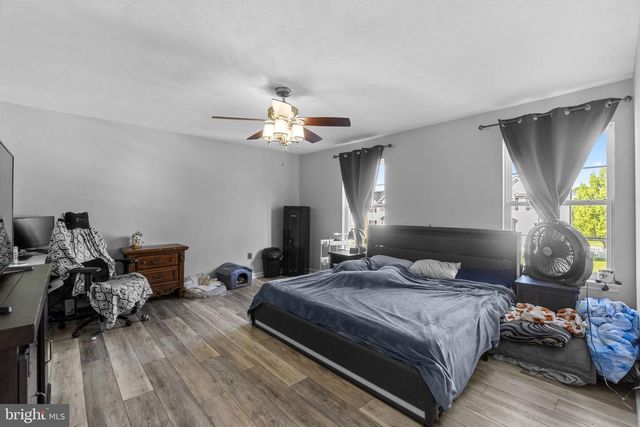 4210 MEAD DR, Hampstead, MD 21074