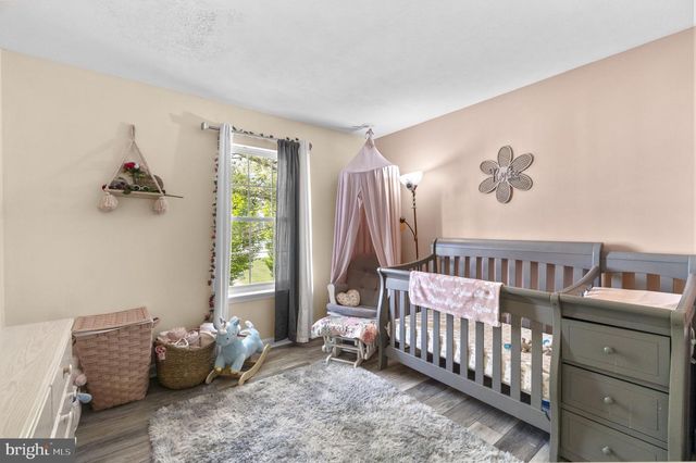 4210 MEAD DR, Hampstead, MD 21074
