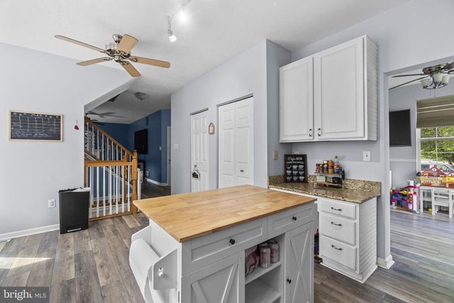4210 MEAD DR, Hampstead, MD 21074