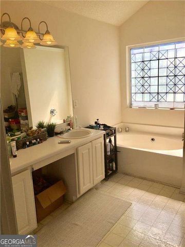 1634 CHARLESTON Walk SE, Atlanta, GA 30316