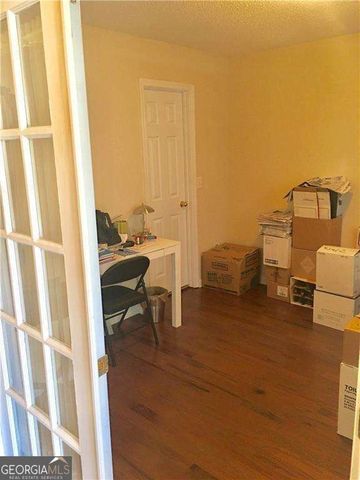 1634 CHARLESTON Walk SE, Atlanta, GA 30316