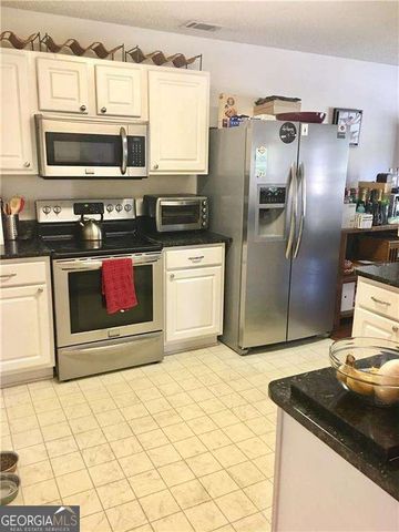 1634 CHARLESTON Walk SE, Atlanta, GA 30316