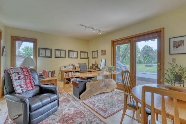 10929 W Hope AVENUE, Wauwatosa, WI 53222