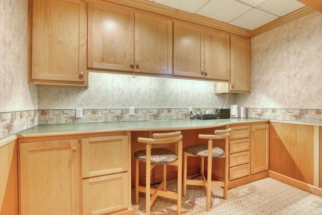 10929 W Hope AVENUE, Wauwatosa, WI 53222