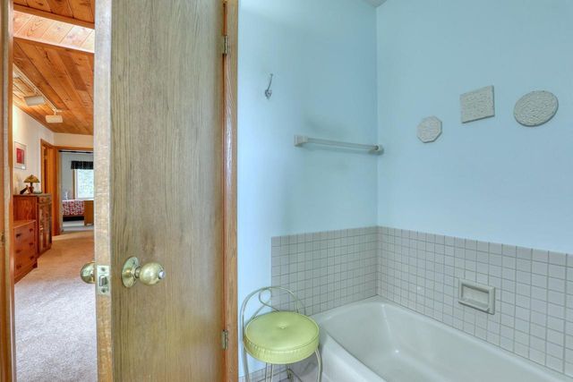 10929 W Hope AVENUE, Wauwatosa, WI 53222