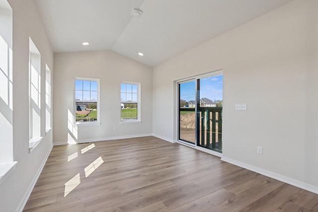 9901 Migratory LANE, Mequon, WI 53097