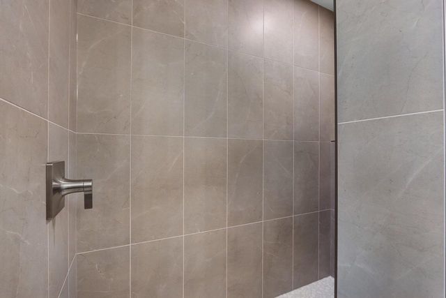 9901 Migratory LANE, Mequon, WI 53097