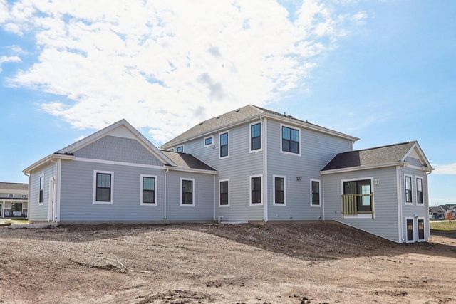 9901 Migratory LANE, Mequon, WI 53097