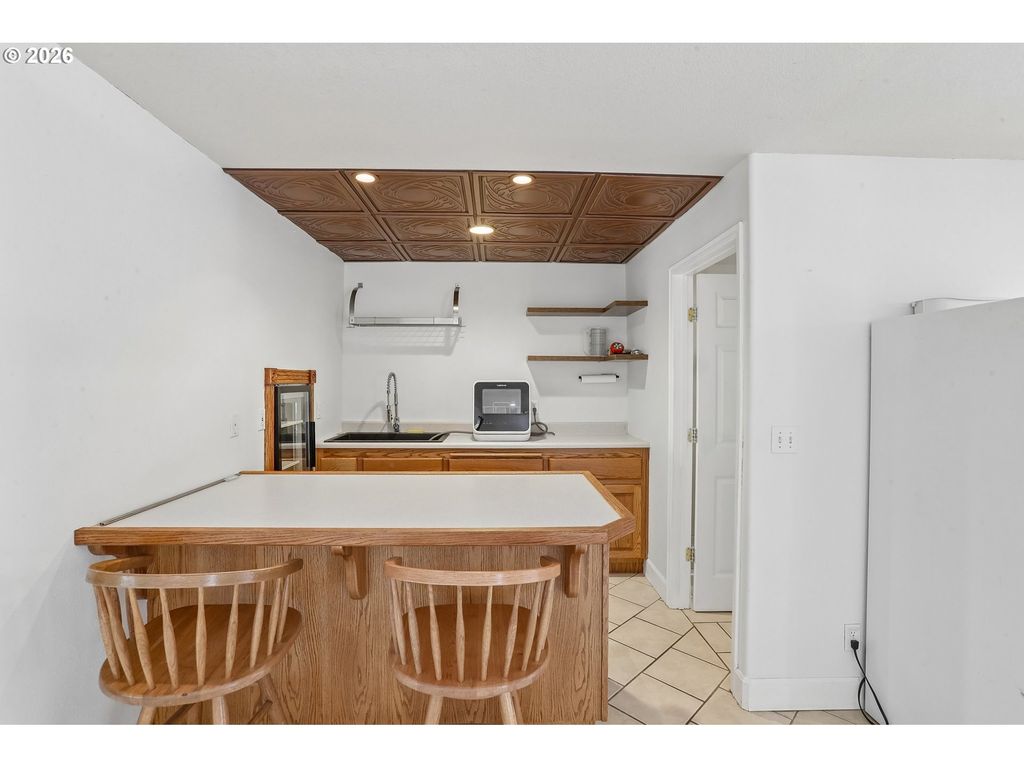 Image 31 of property listing at 800 JOEL PALMER Way, Dayton, OR 97114