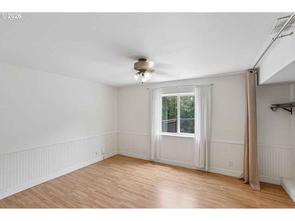 Image 35 of property listing at 800 JOEL PALMER Way, Dayton, OR 97114