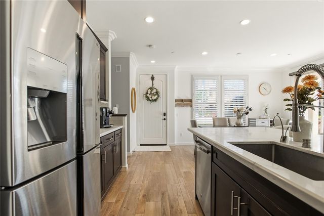 47 Finch, Lake Forest, CA 92630