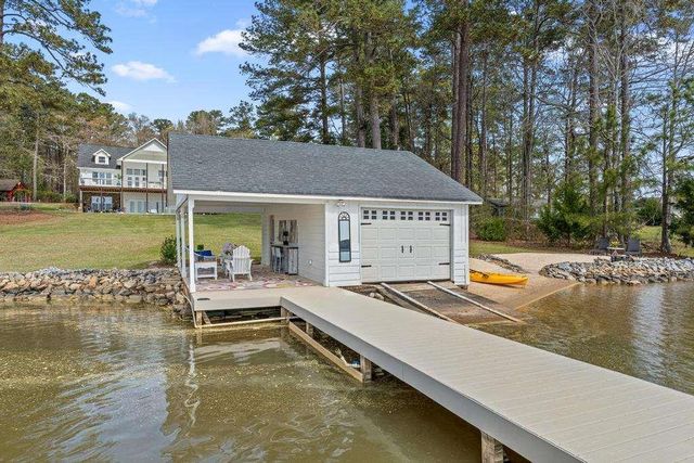 263 Old Hardy Farm Road, Jackson, GA 30233