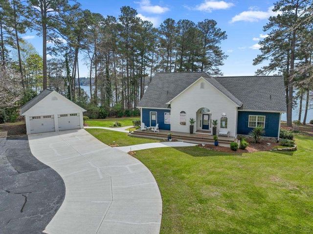 263 Old Hardy Farm Road, Jackson, GA 30233