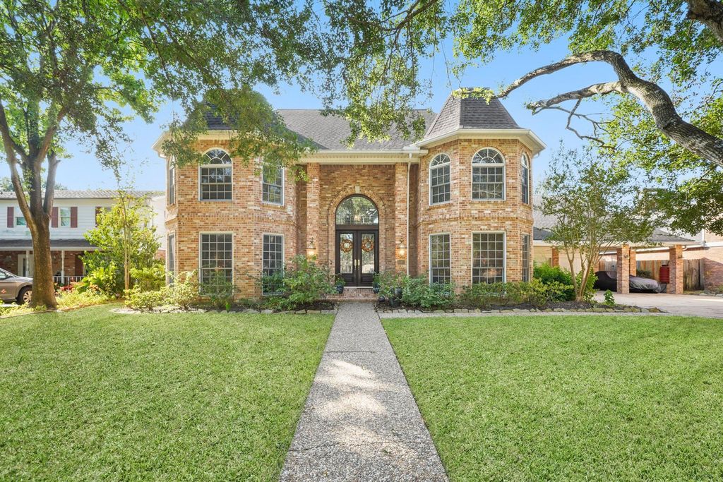 14911 Sandalfoot Street, Houston, TX 77095