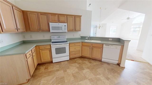 110 Villa DR, Poquoson, VA 23662