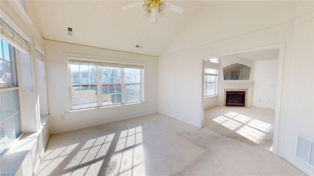 110 Villa DR, Poquoson, VA 23662