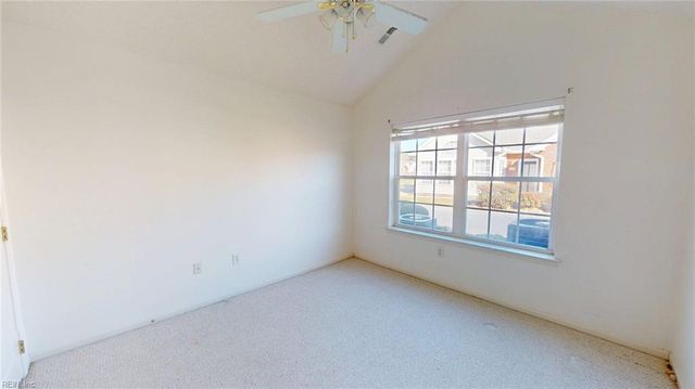 110 Villa DR, Poquoson, VA 23662