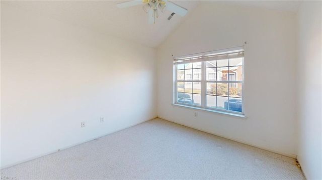 110 Villa DR, Poquoson, VA 23662