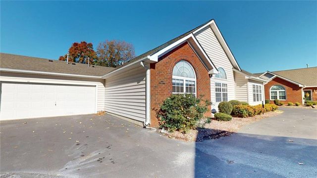 110 Villa DR, Poquoson, VA 23662