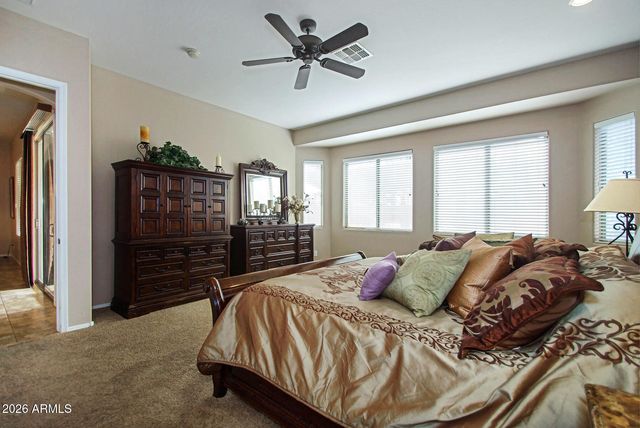 2011 W SPUR Drive, Phoenix, AZ 85085