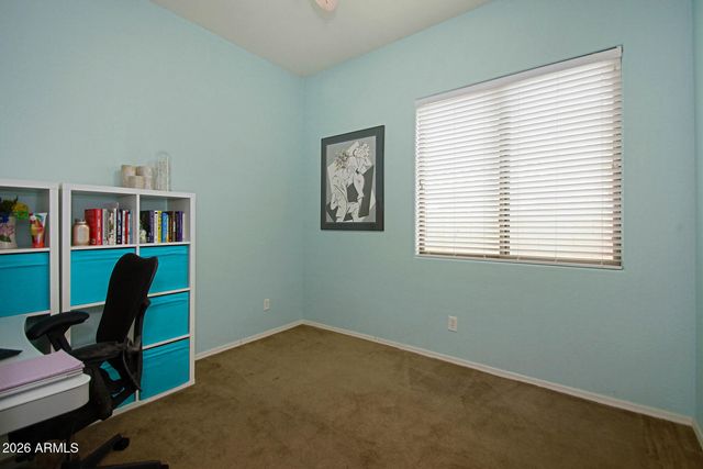 2011 W SPUR Drive, Phoenix, AZ 85085