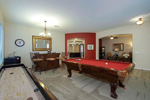 2011 W SPUR Drive, Phoenix, AZ 85085