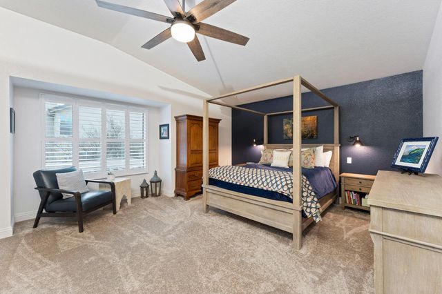 683 Fifteen Mile Dr, Roseville, CA 95678