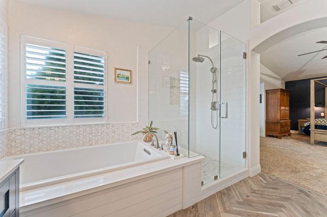 683 Fifteen Mile Dr, Roseville, CA 95678