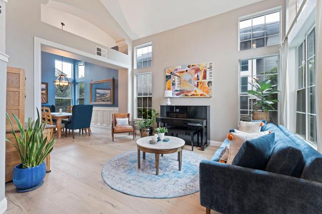 683 Fifteen Mile Dr, Roseville, CA 95678