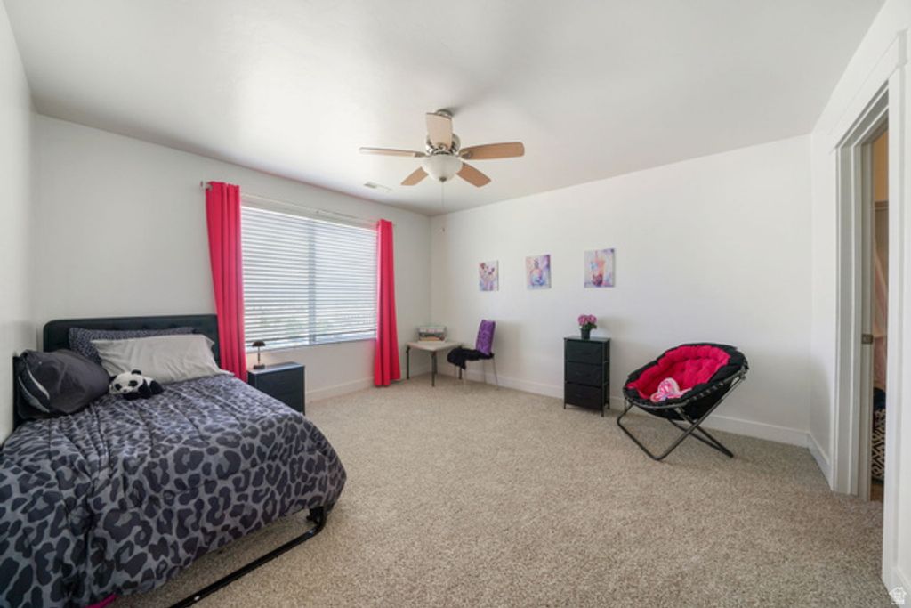 Image 12 of property listing at 15018 S GALLANT DR, Bluffdale, UT 84065