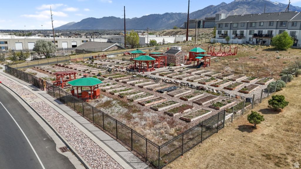 Image 23 of property listing at 15018 S GALLANT DR, Bluffdale, UT 84065