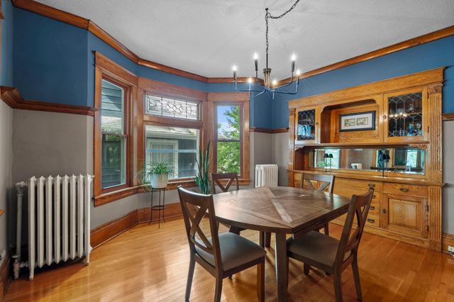 1200 Laurel Avenue, Saint Paul, MN 55104