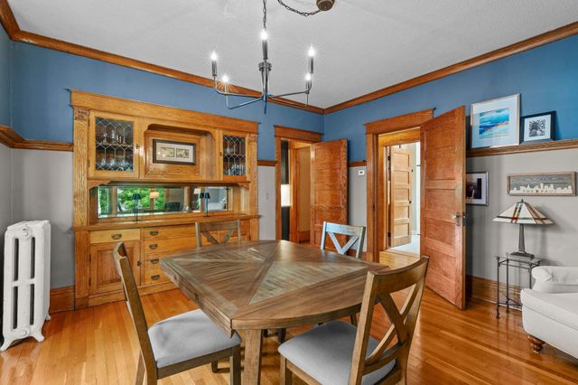 1200 Laurel Avenue, Saint Paul, MN 55104