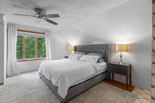 1200 Laurel Avenue, Saint Paul, MN 55104