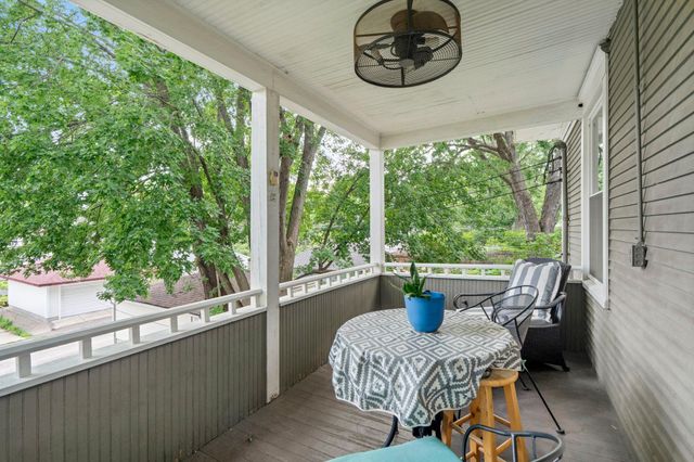 1200 Laurel Avenue, Saint Paul, MN 55104