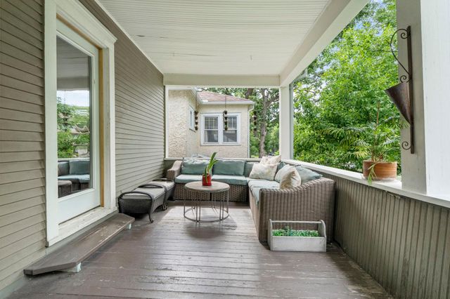 1200 Laurel Avenue, Saint Paul, MN 55104