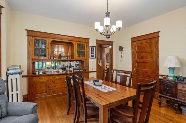 1200 Laurel Avenue, Saint Paul, MN 55104