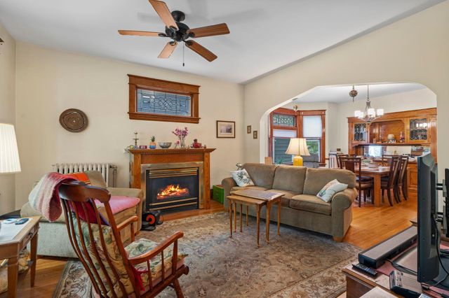 1200 Laurel Avenue, Saint Paul, MN 55104
